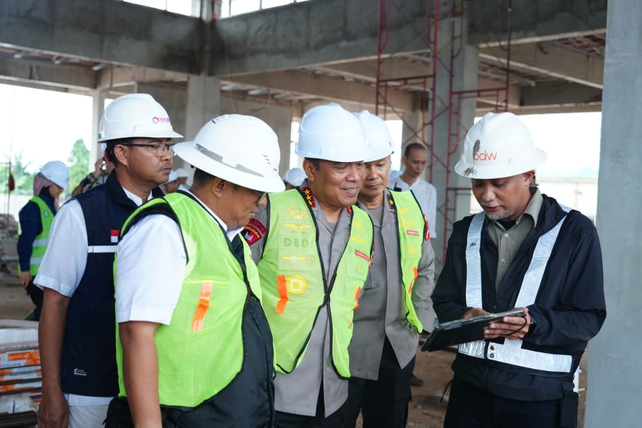 Wakapolri Tinjau Pembangunan SMA Kemala Taruna Bhayangkara, Progres Capai 43 Persen