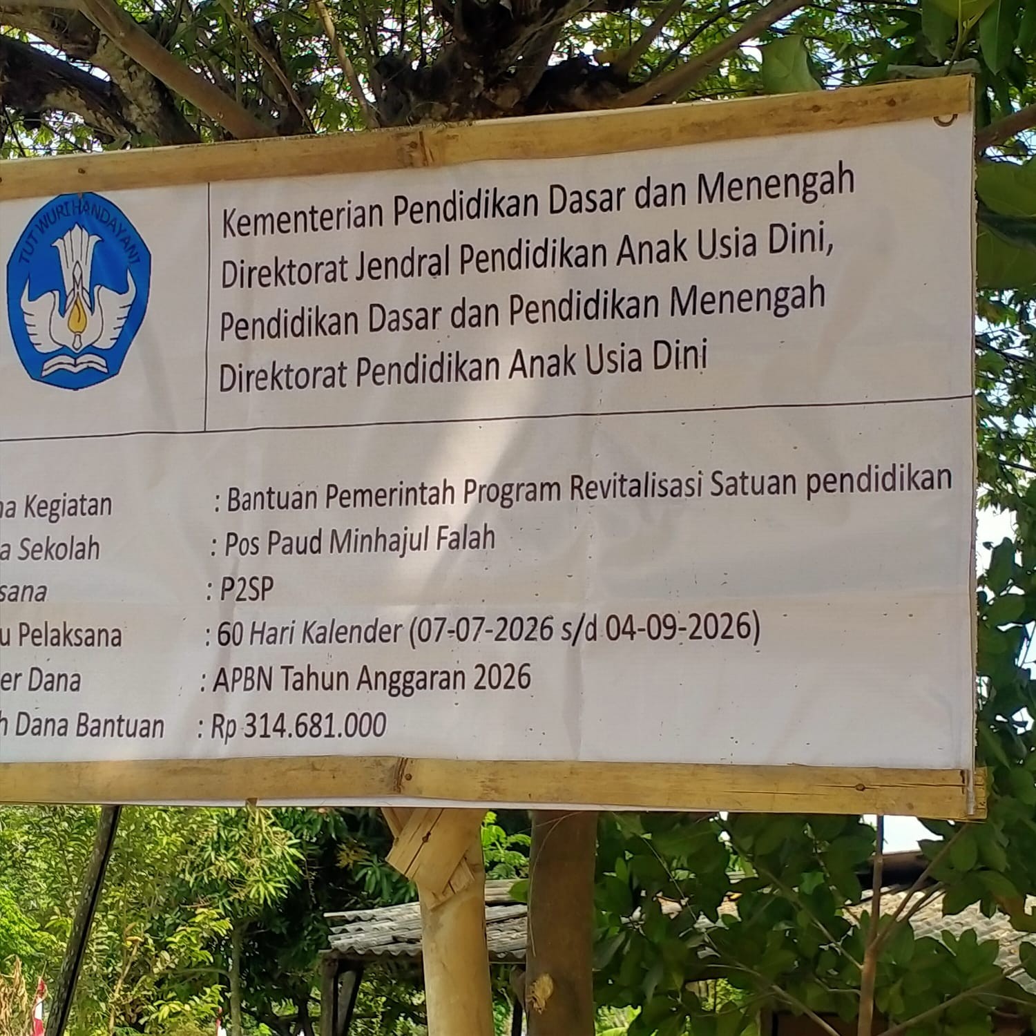 Proyek Pembangunan Gedung PAUD Minhajul Falah di duga tidak sesuai RAB