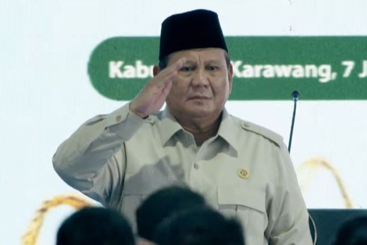 Presiden Prabowo Subianto Lakukan Panen Raya dan Umumkan Swasembada Beras
